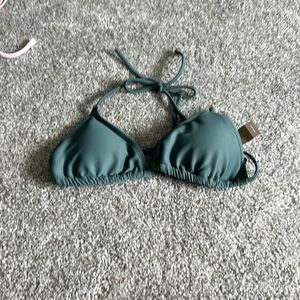 NWT bikini top
